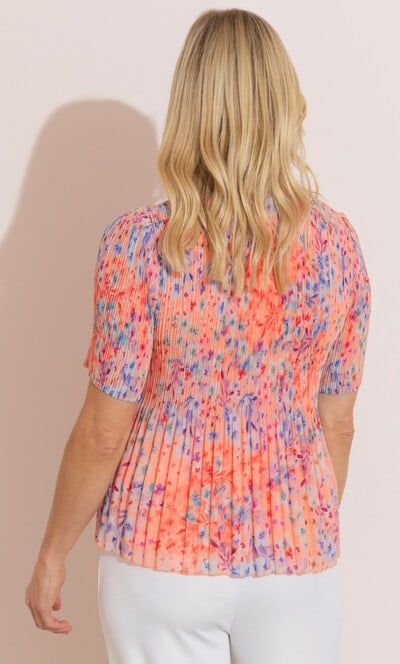 Anna Rose Floral Printed Pleated Top