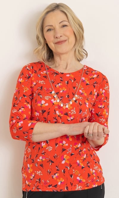 Anna Rose Garden print Top With Necklace