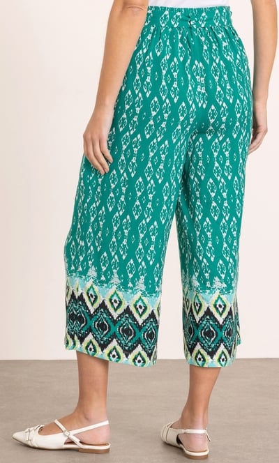 Printed Wide Leg Cropped Trousers