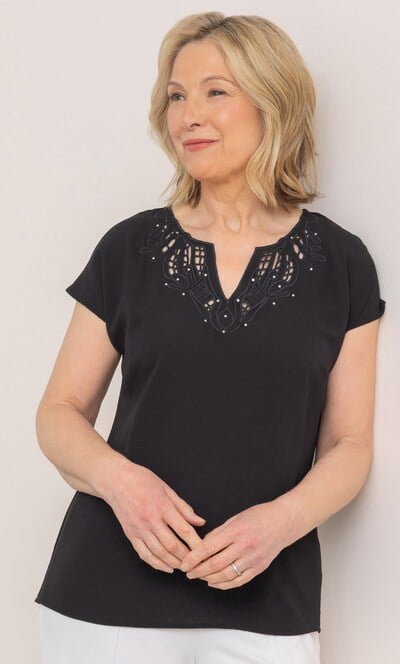 Anna Rose Embellished Short Sleeve Top