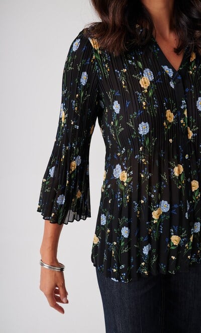 Anna Rose Pleated Garden Print Blouse