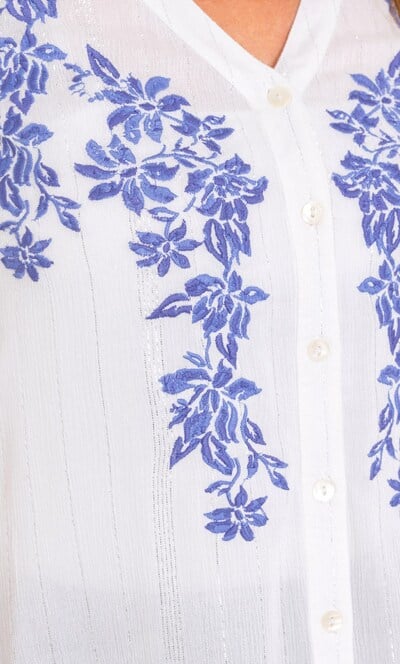 Anna Rose Embroidered Short Sleeve Blouse