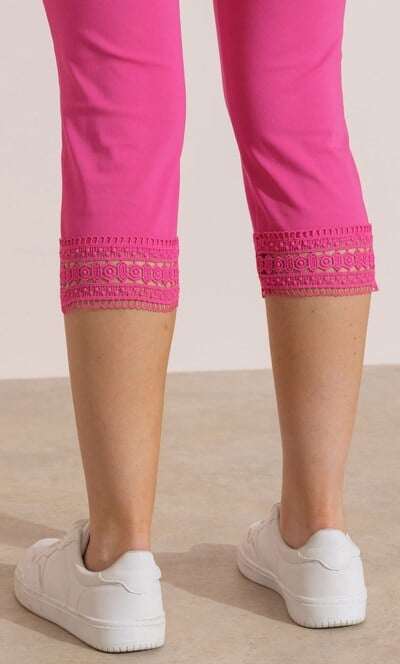 Lace Trim Pull On Capri Trousers