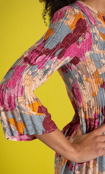 Floral Print Pleated Top