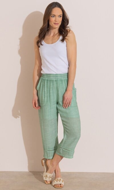 Relaxed Fit Cropped Trousers