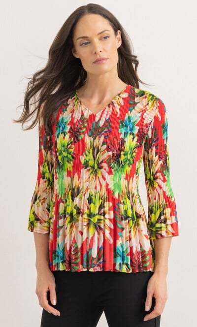 Three Quarter Sleeve Bouquet Printed Pleat Top