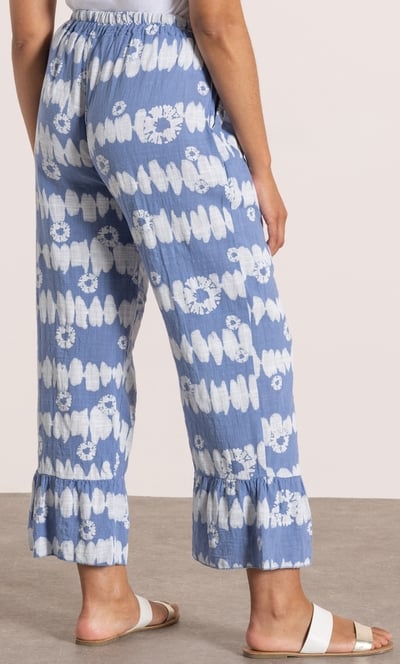 Printed Wide Leg Tiered Trousers