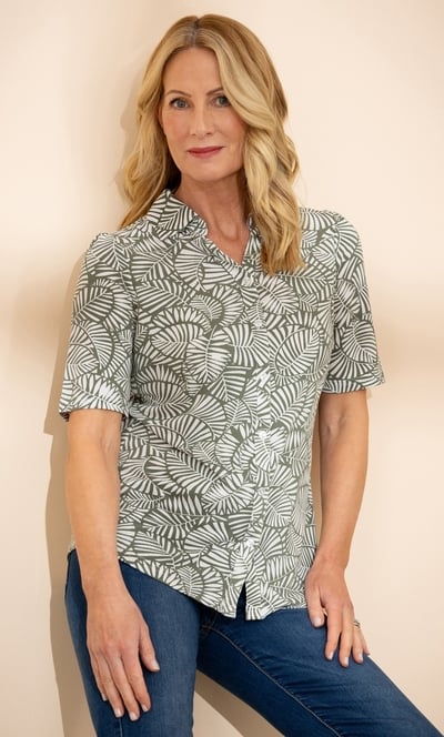 Anna Rose Short Sleeve Textured Leaf Print Blouse