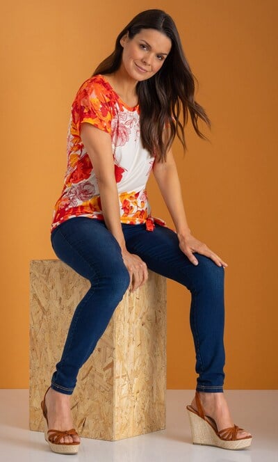 Bouquet Printed Tie Hem Jersey Top