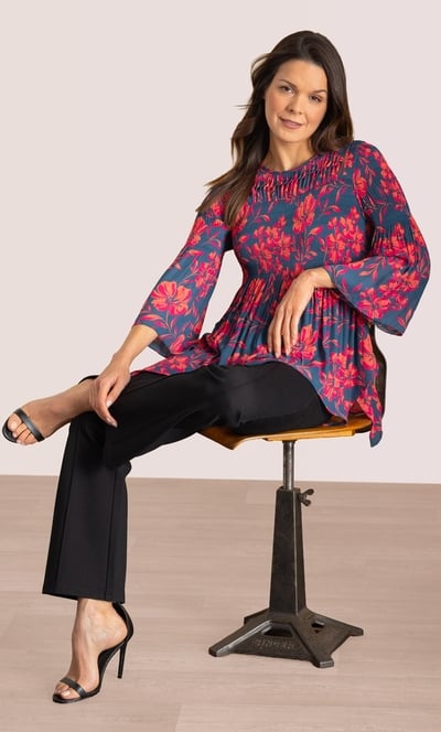 Floral Print Pleated Dip Hem Top