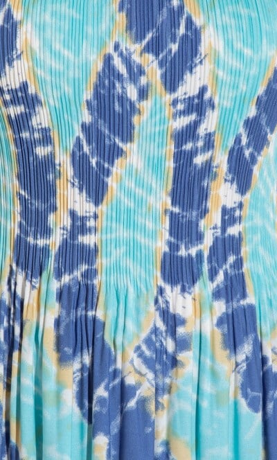Tie Dye Pleated Dip Hem Top
