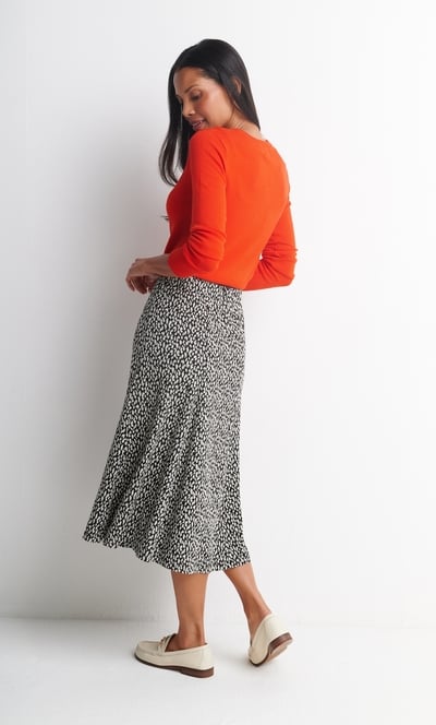 Anna Rose Animal Pattern Jacquard Midi Skirt
