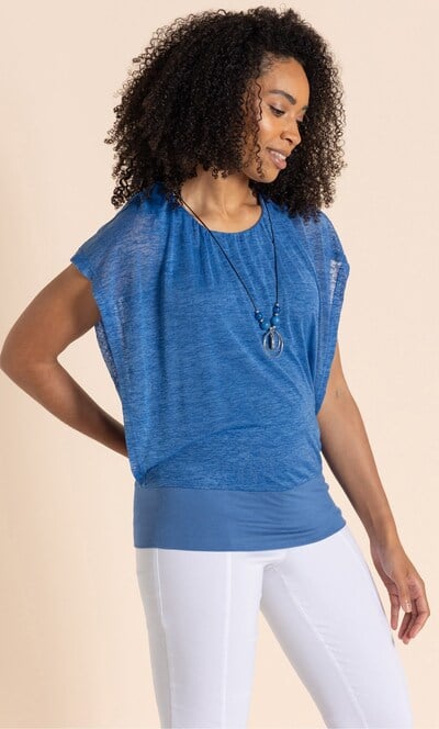 Jersey Layer Top With Necklace