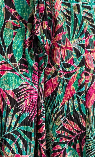 Anna Rose Leaf Print Plisse Button Dress