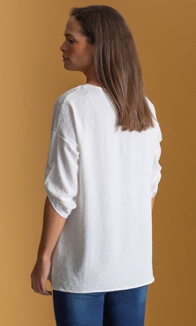 Dot Textured Top With Necklace