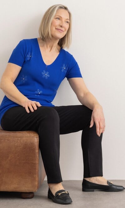 Anna Rose Embellished Short Sleeve Knit Top