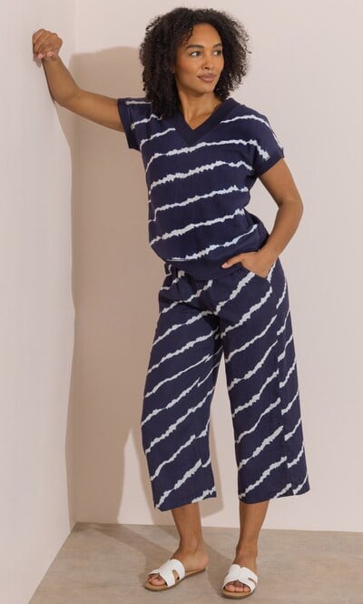 Printed Wide Leg Cropped Cotton Trousers
