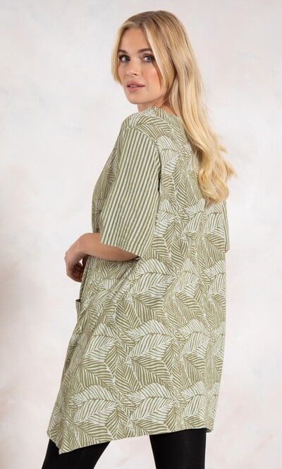 Leaf And Stripe Print Textured Tunic Top