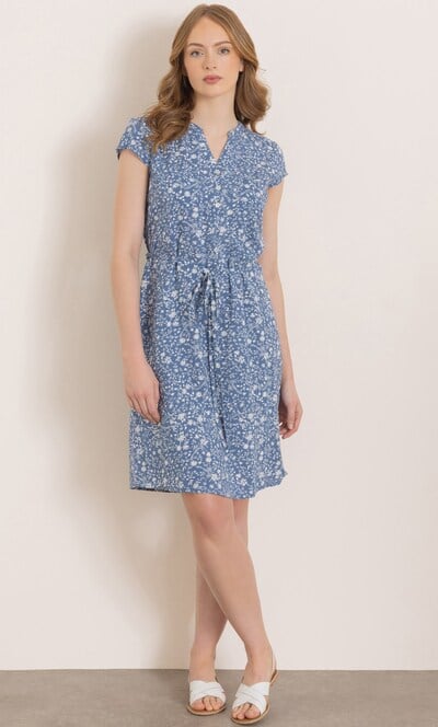 Dainty Floral Printed Short Sleeve Dress