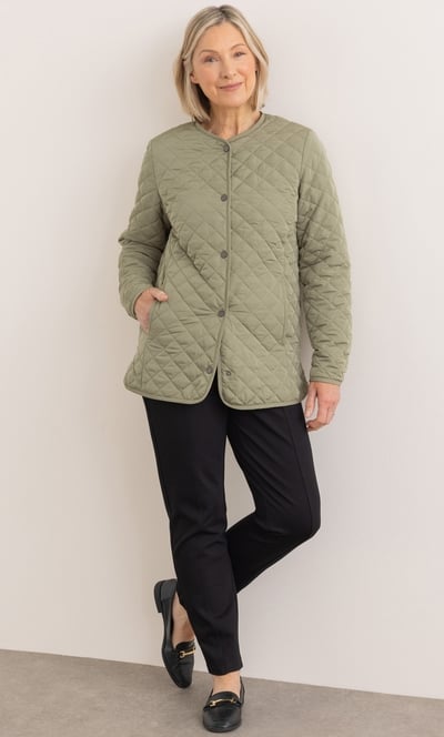 Anna Rose Quilted Collarless Jacket