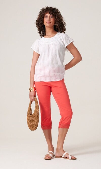 Lace Trim Pull On Capri Trousers