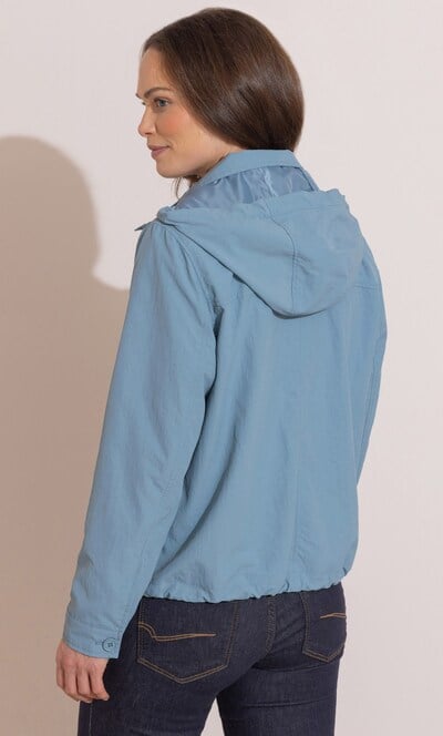 Hooded Lightweight Jacket