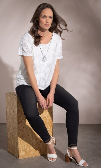 Layered Floral Top With Necklace