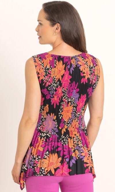 Dipped Hem Floral Print Pleated Tunic Top