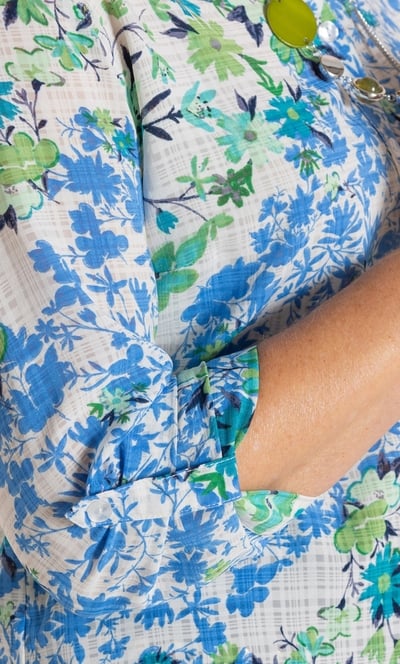 Anna Rose Garden Print Blouse With Necklace
